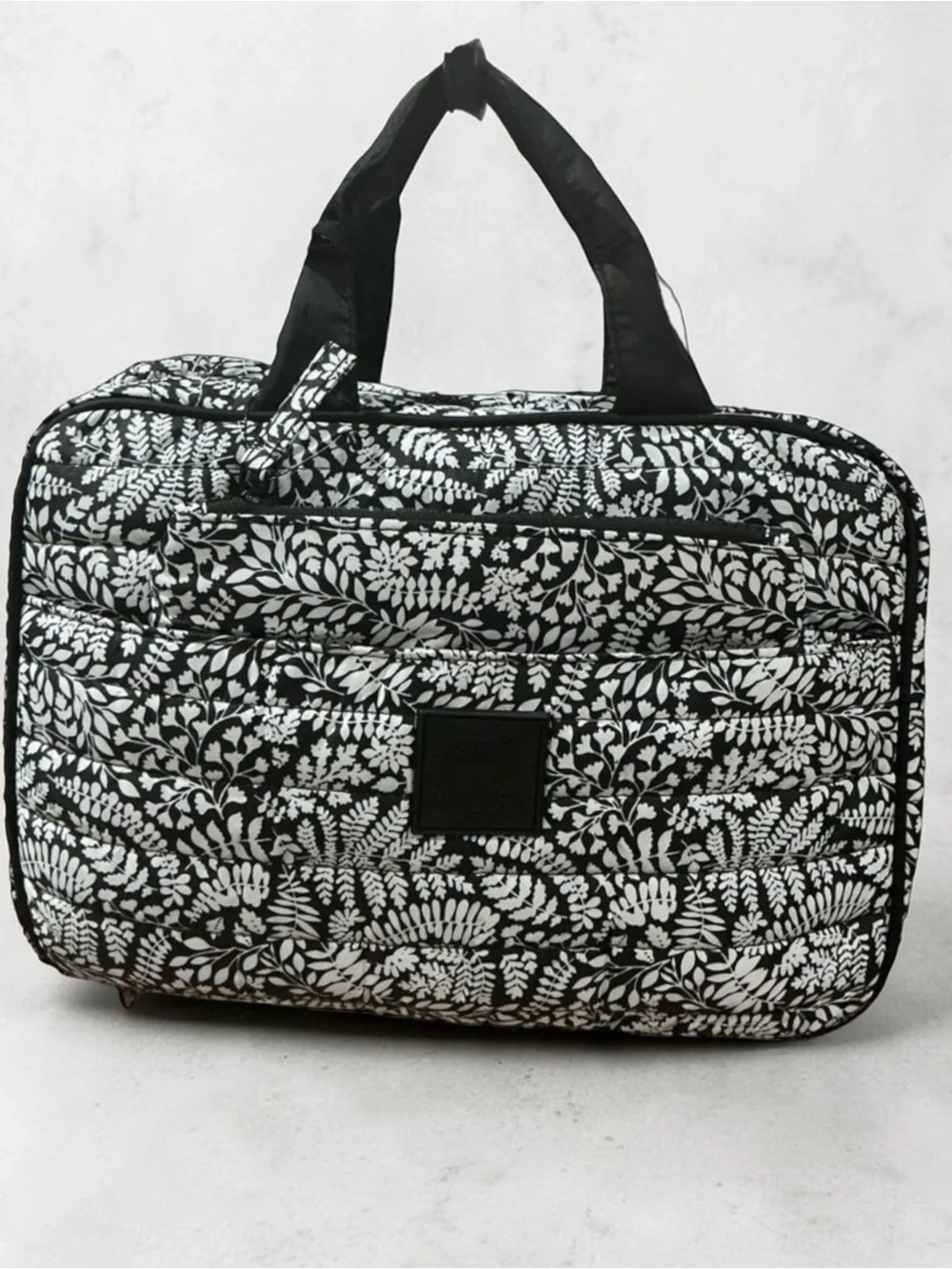 Dabney Lee Puffy Hanging Folding Valet Organizer Makeup Bag